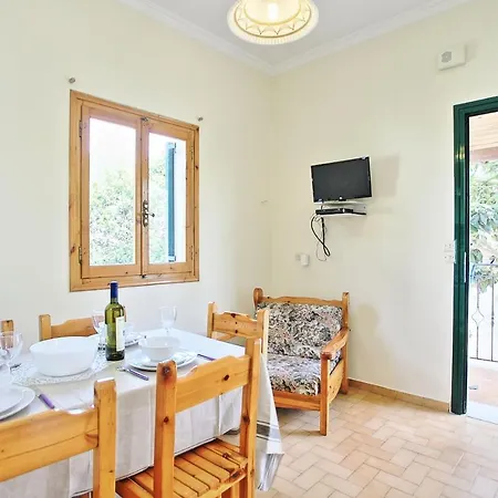 Apartment Zouli Sophia Kalámi